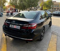 هۆندا ئەکۆرد